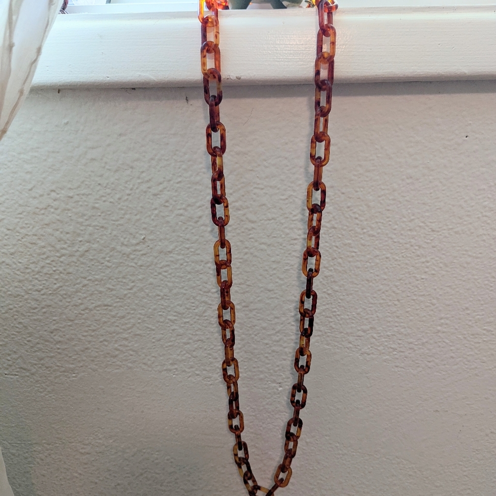 90's vintage Turtle shell acrylic chain necklace